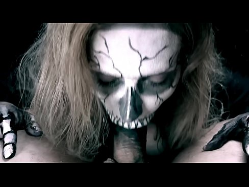 ❤️ Demon puella sugentem gallum cum nigro ore suo deglutivit cum . Anal porn apud nos