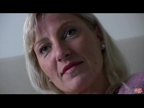 ❤️ Mater nos omnes futui... Domina, te ipsum habe! Anal porn apud nos